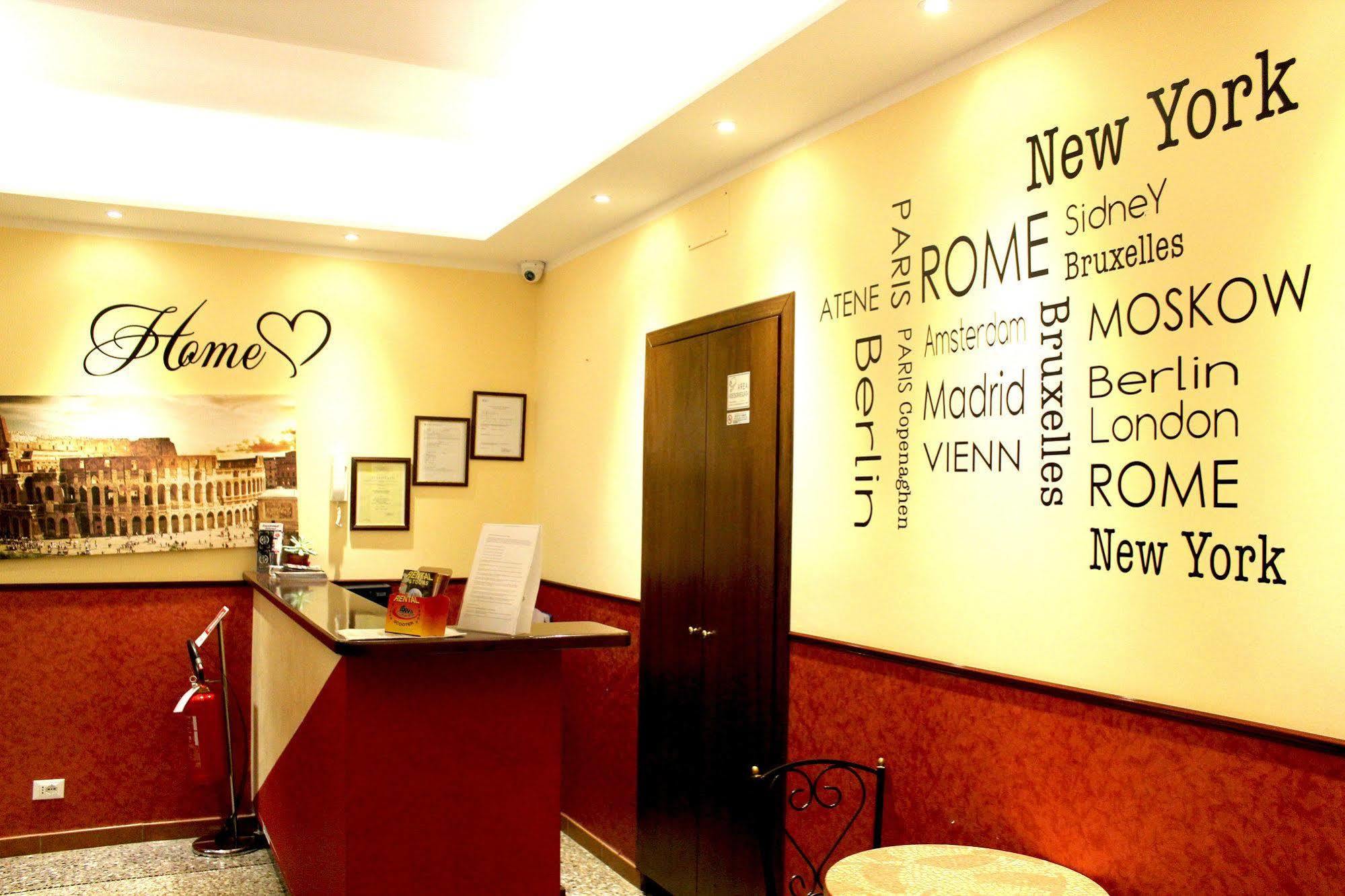 Legend R.g. Hostal
